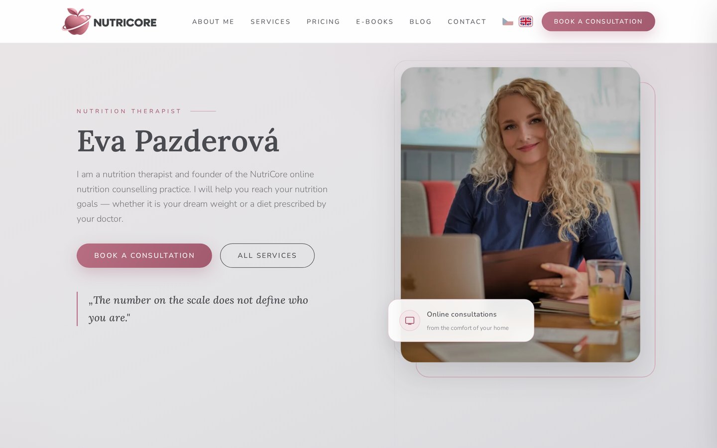 Anglická verze webu se stejným obsahem i funkcemi